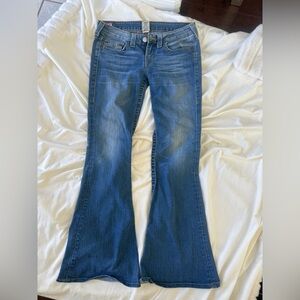 True Religion Carrie flare denim with twisted seam. Sz 30 
Excellent condition